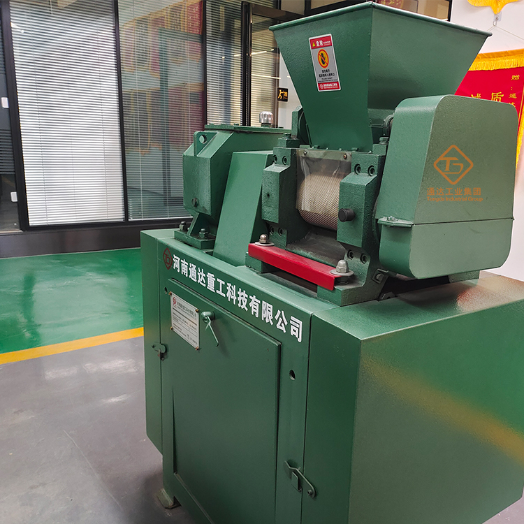 摻混肥用對輥造粒機好嗎?有哪些優點?