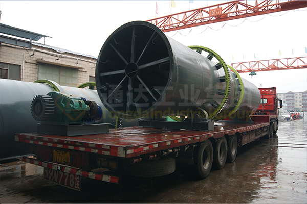 牛糞和秸稈怎么加工有機(jī)肥料?牛糞秸稈有機(jī)肥生產(chǎn)線設(shè)備有哪些?