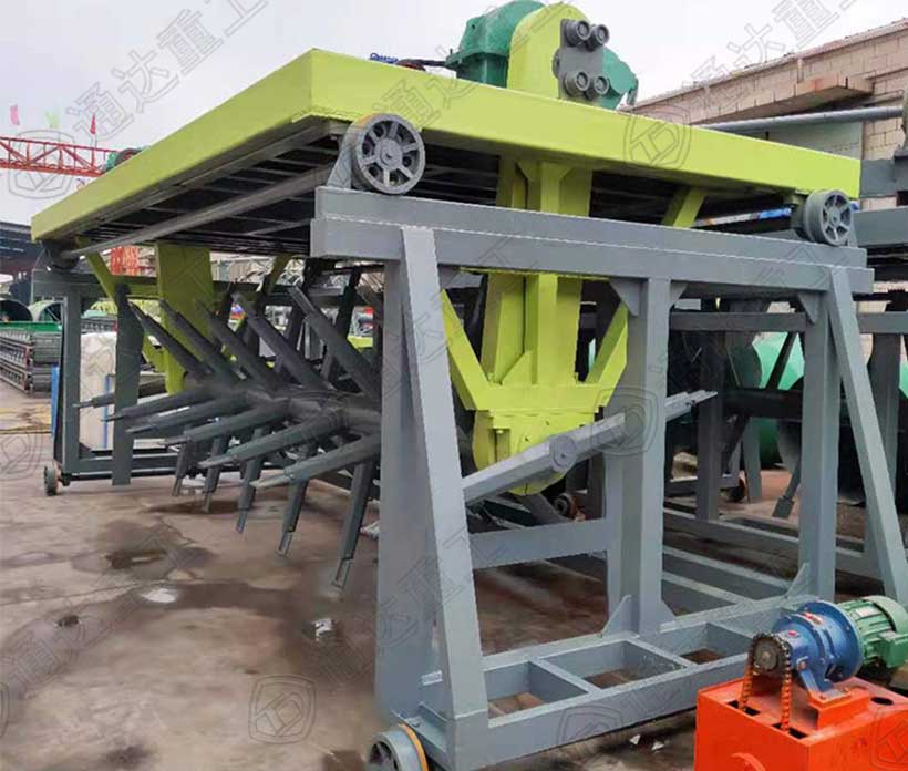 養雞場4米槽式堆肥翻拋機設計方案、特點優勢