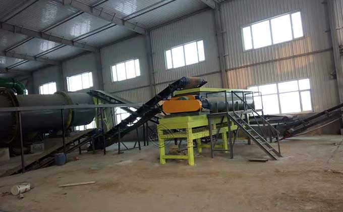 整條雞糞有機肥生產(chǎn)線,有效解決養(yǎng)殖戶糞便污染問題,破解畜禽糞污治理難題